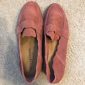 Gently Used Lucky Brand Women’s Mauve Suede Loafers Sz 7.5